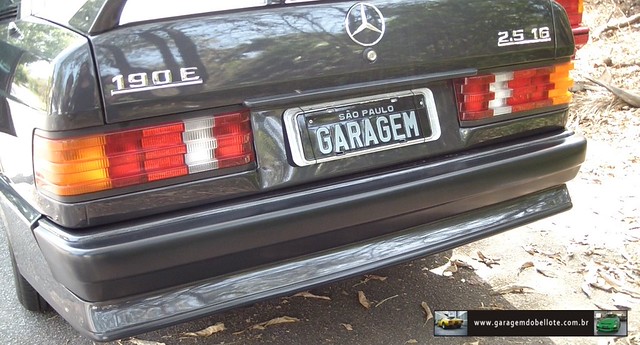 BMW M3 (E30) X Mercedes-Benz 190E 2.5-16