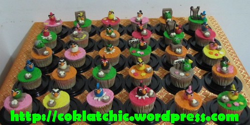 Cupcake Angry Bird