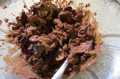 Mit Schokolade überzogene Cornflakes