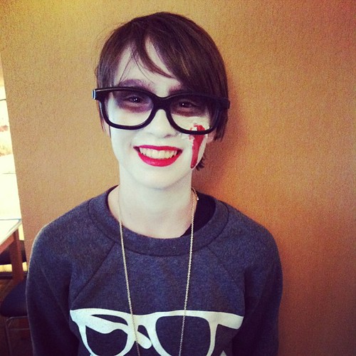 Sumarrós the zombie geek