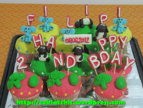Cupcake gajah, cupcake shaun the sheep dan cupcake sayuran