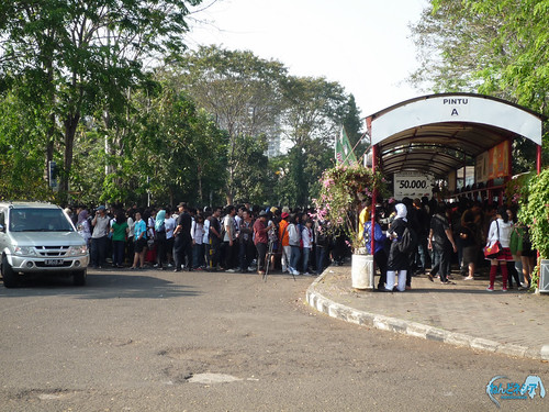 Long queue in front of the ticket booth