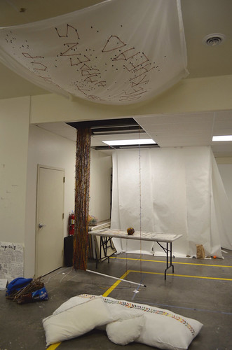the focus: final installation | weeds and life among them