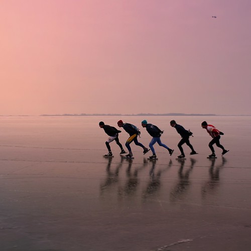 It takes five to go fast