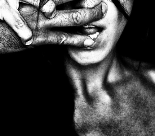 taste.  |the cropped| by Nassia Kapa