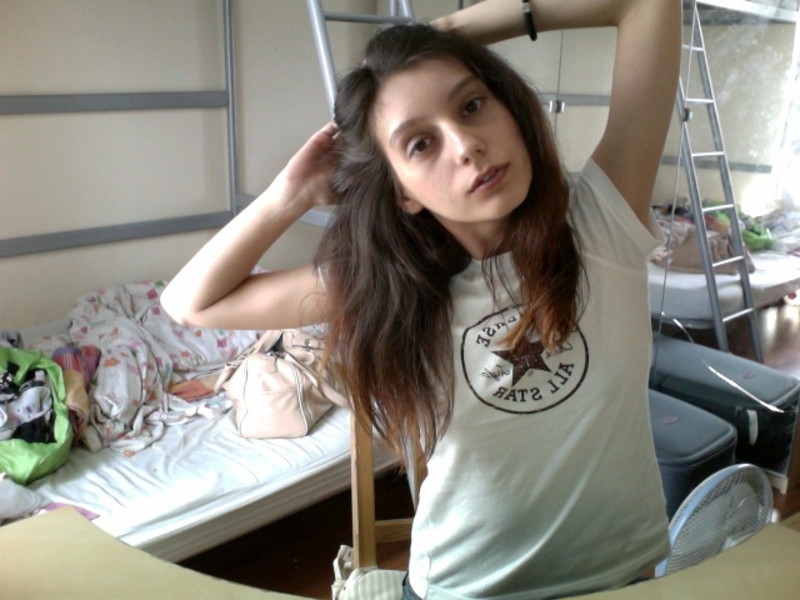 hi, ima skinny b'tch