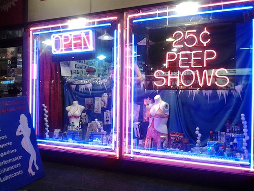 2012-12-10 18.56.09