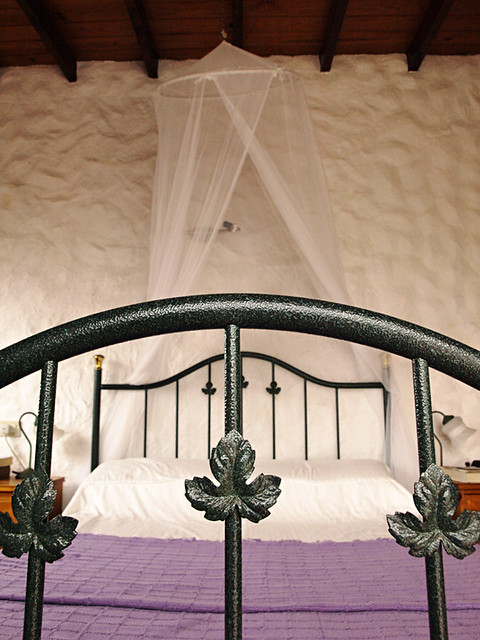 Bed & Mossie Net