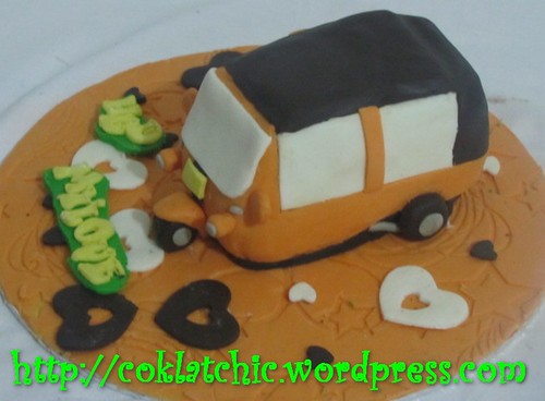 Cake Bajaj
