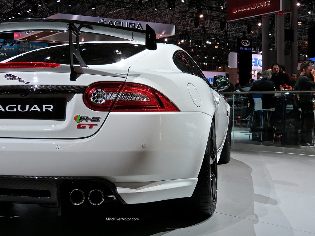 2014 Jaguar XKR-S GT