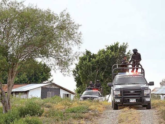 Recuperan ranchos ocupados