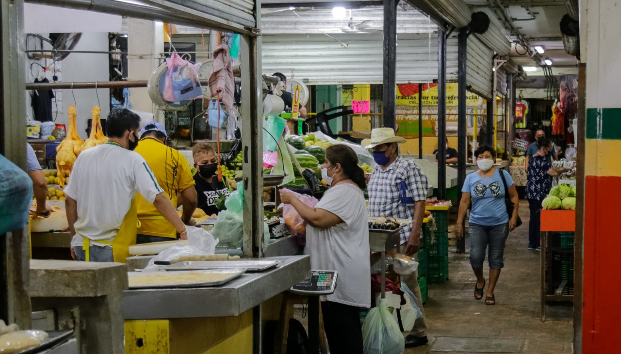 400 vacantes en la feria del empleo