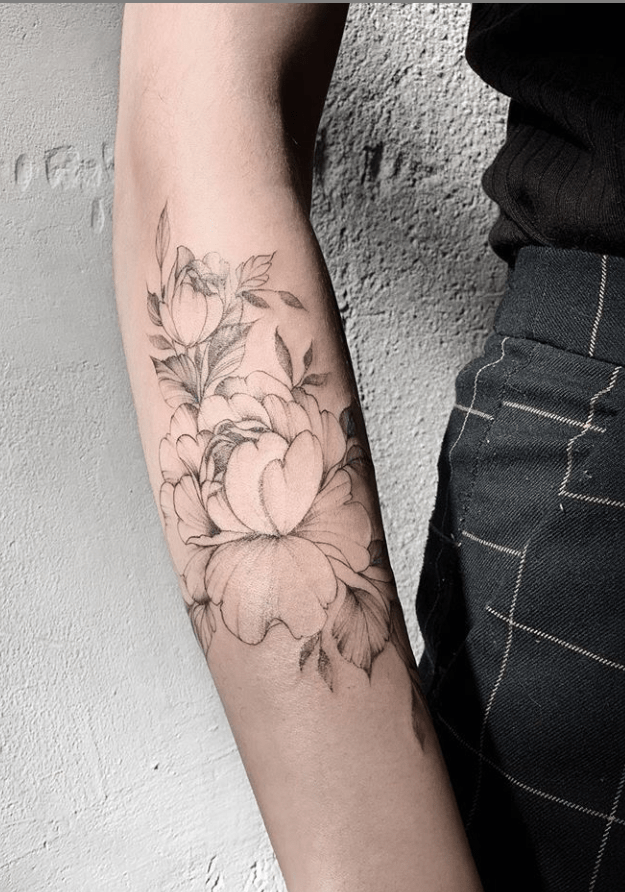 23 beautiful floral tattoo ideas for woman