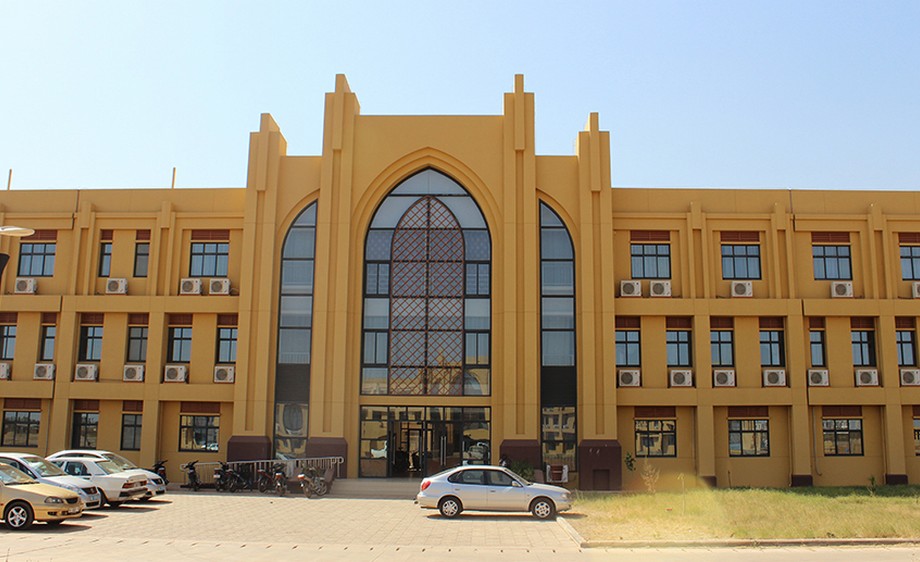 Université Kurukanfuga