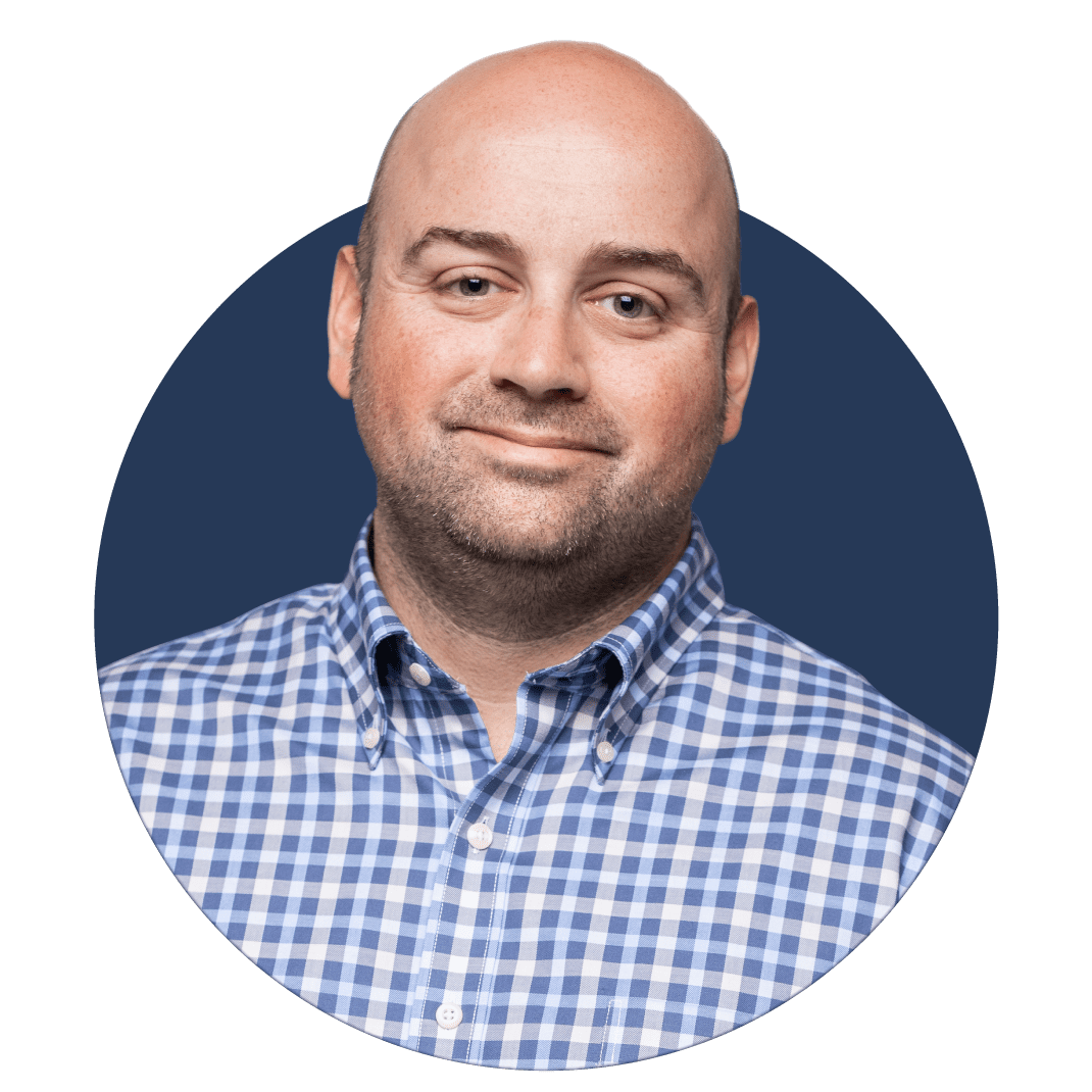 A clean, smartly dressed portrait of a FastBath representative.