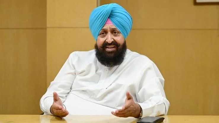 Illegal mining ਰੋਕਣ ‘ਚ ਅਸਫਲ ਰਹੀ AAP ; ਬਾਜਵਾ ਦਾ ‘ਆਪ’ ਲੀਡਰਸ਼ਿਪ ‘ਤੇ ਦੋਸ਼