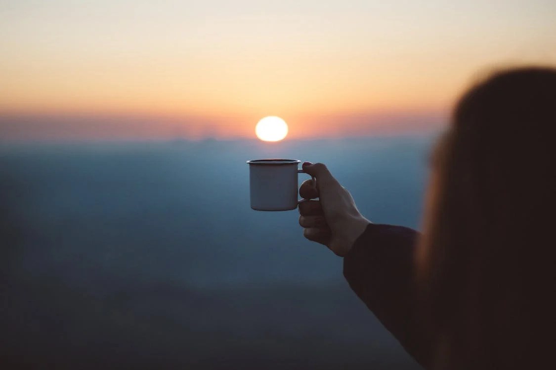 How To Wake Up & Shake Off The Cobwebs