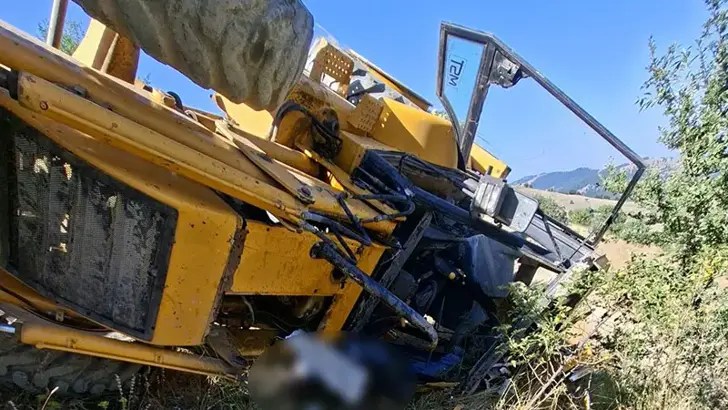 Samsun Alaçam’da İş Makinesi Devrildi: Operatör Hayatını Kaybetti