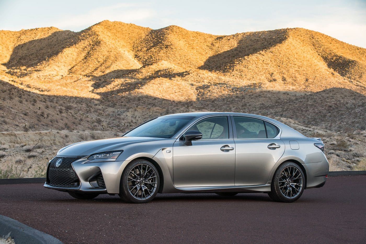 2016 lexus gs f review
