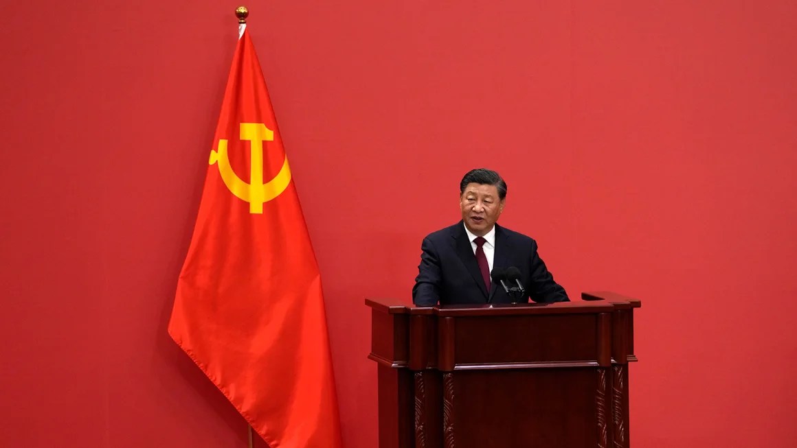 Xi Jinping defende cooperação global em IA e critica restrições tecnológicas dos EUA