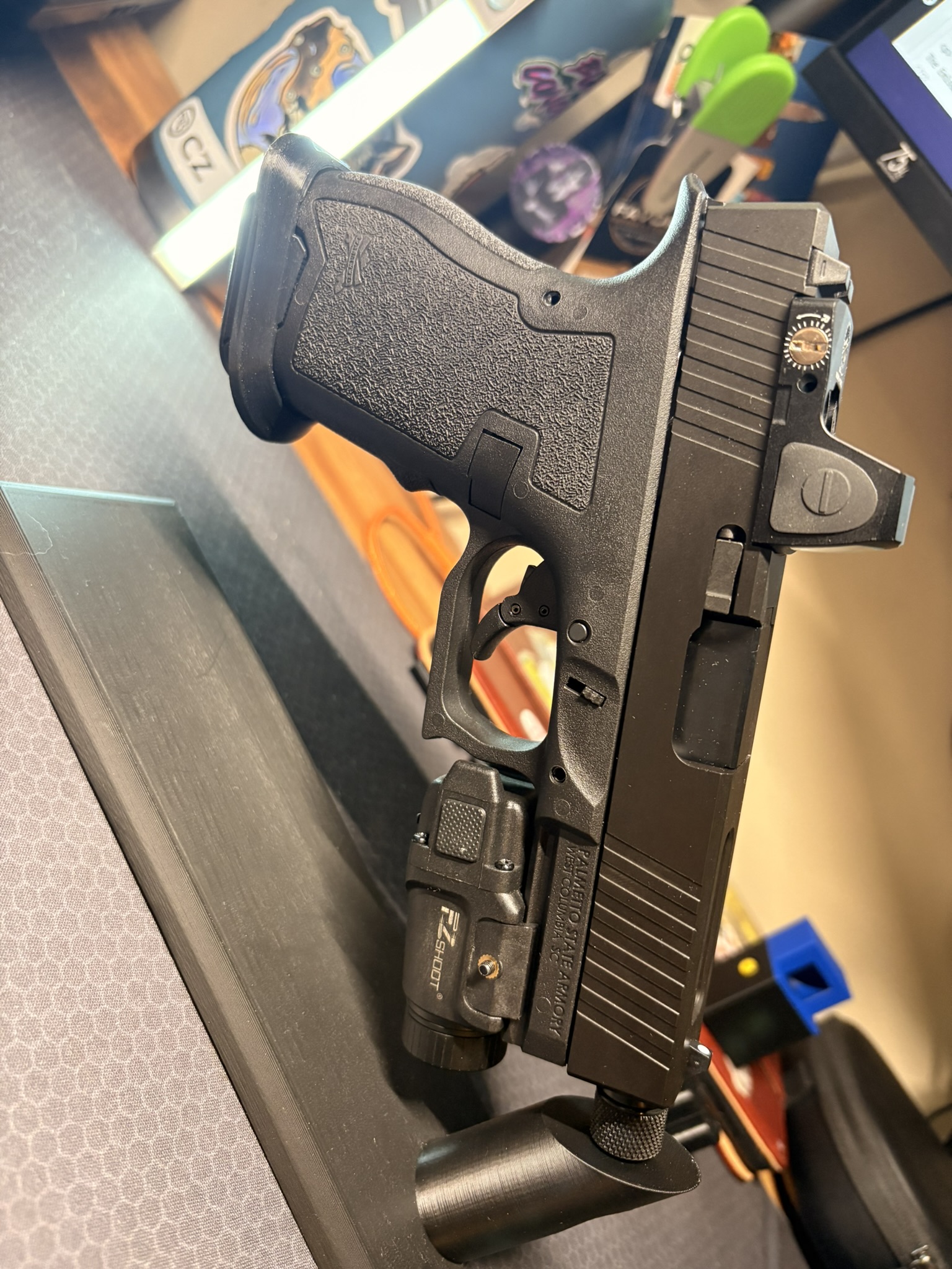 PSA Dagger Compact 9mm Threaded Barrel Package – Red Dot, Light & Magwell