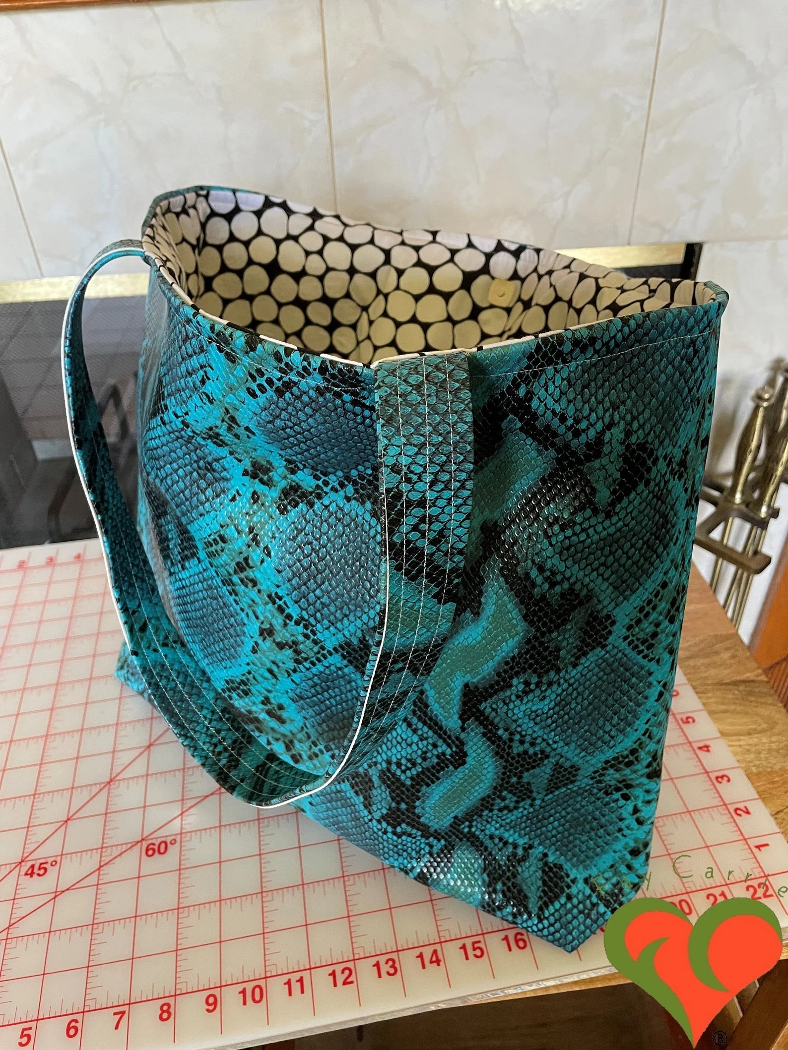 バッグ 00s archive python lether gimmick bag xxl-early-2000s-turquoise-