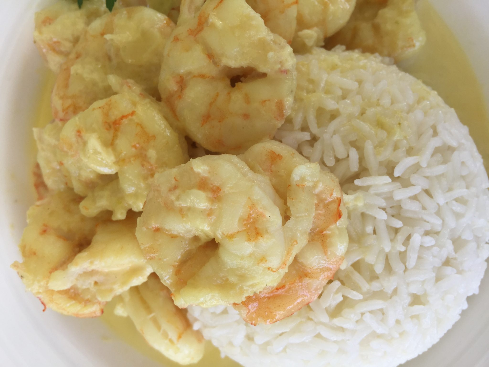 Creamy Garlic Prawns With Rice - FAYI