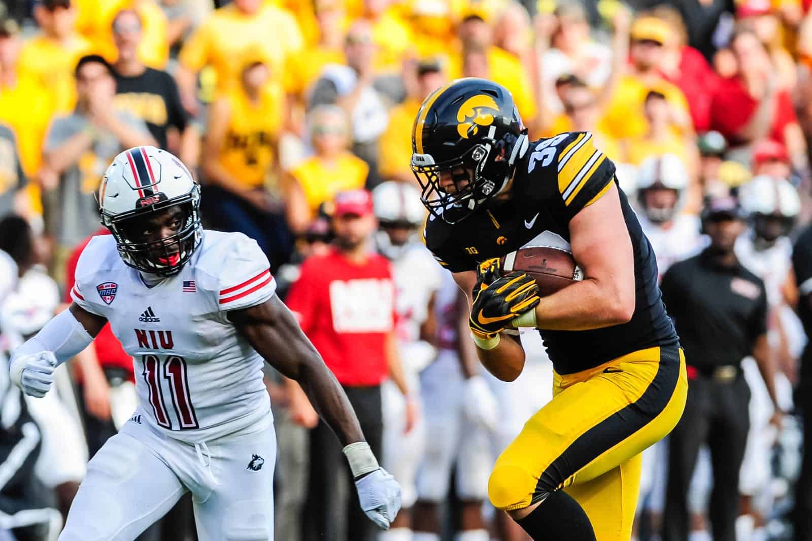 2020 Northern Illinois At Iowa Football Game Rescheduled For 2026 USATSI 11175306 