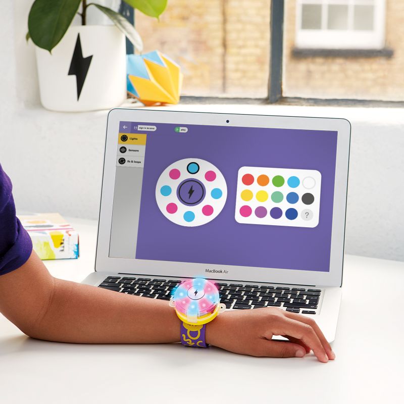 Creative Coder - Mountain Photo Collection - 4K Quality