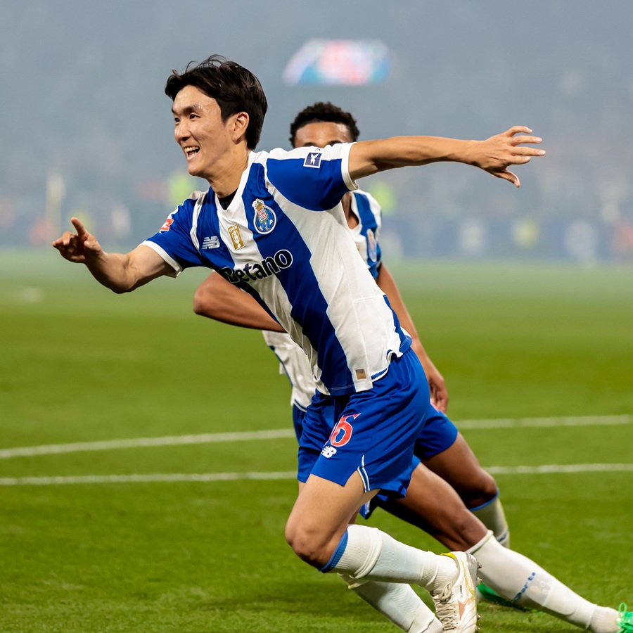 Hwang In-beom, 1º plano