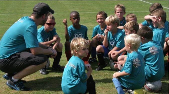 Trainer gesucht für die Fussballschule