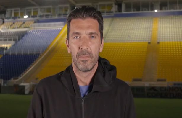Buffon regresa al Parma