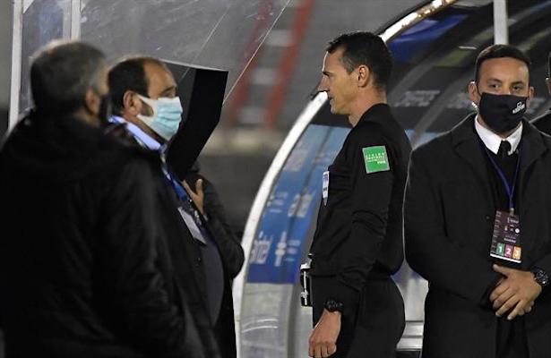 Suspendido los árbitros colombianos