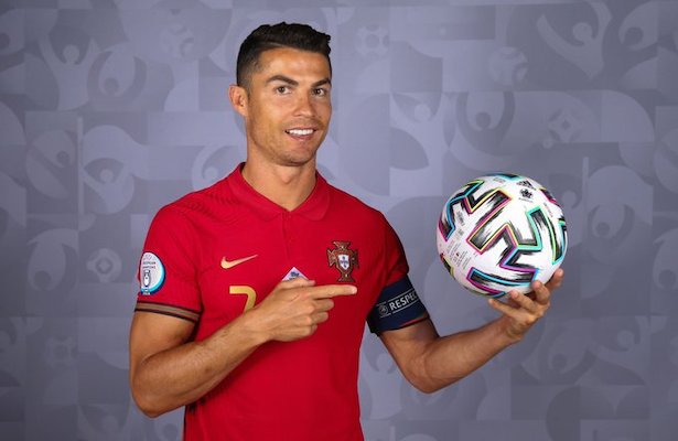 Cristiano juega su quinta Euro