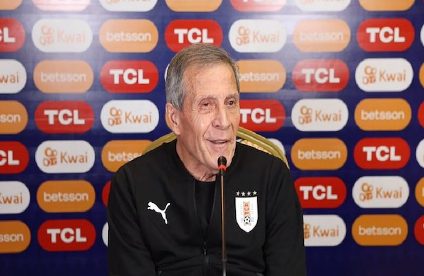 Tabárez habló de Messi