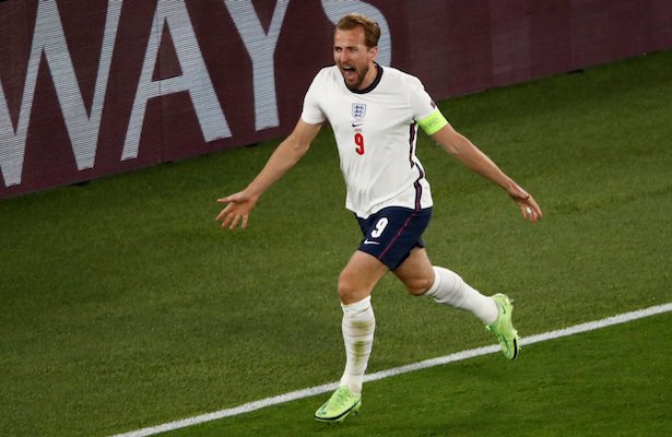 Kane quiere levantar el título