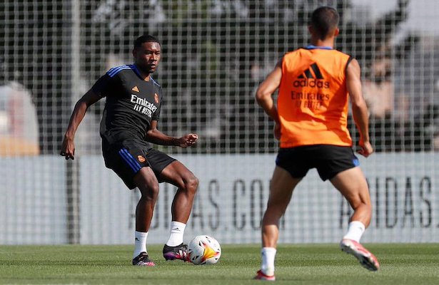 Alaba entrenó con el Real Madrid
