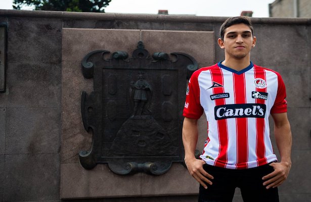 Sanabria se formará en México