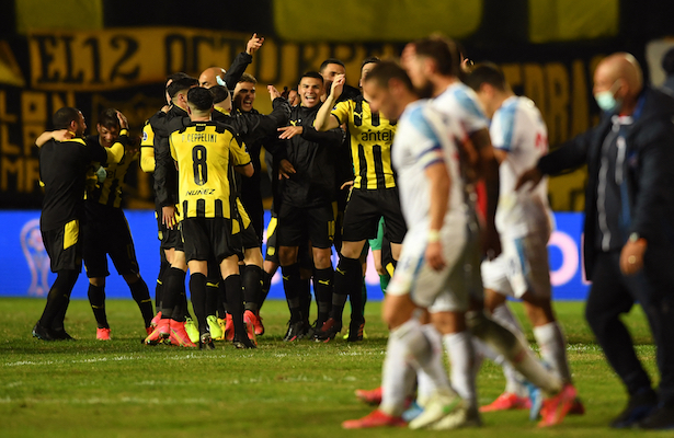 Peñarol ganó el clásico