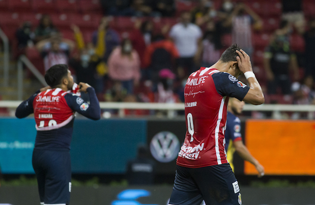 Resbaló Chivas
