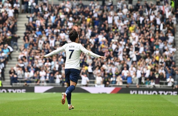 Son le dio la victoria al Tottenham