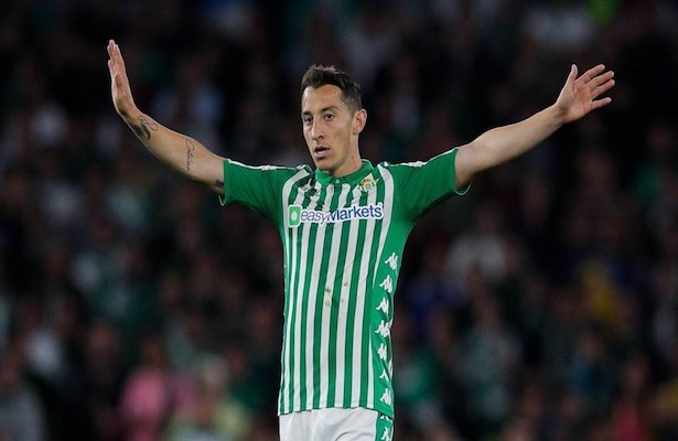 Guardado volvió a celebrar con el Betis