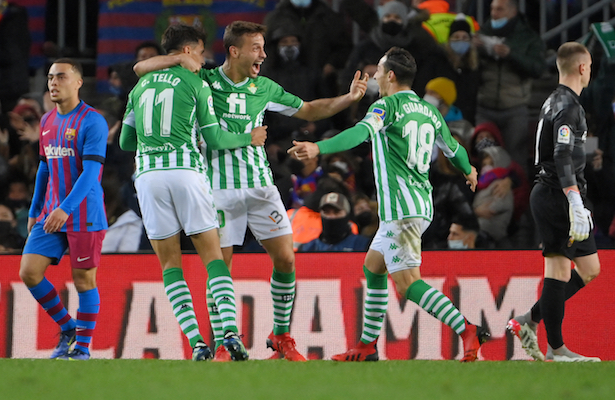 Betis ganó el duelo