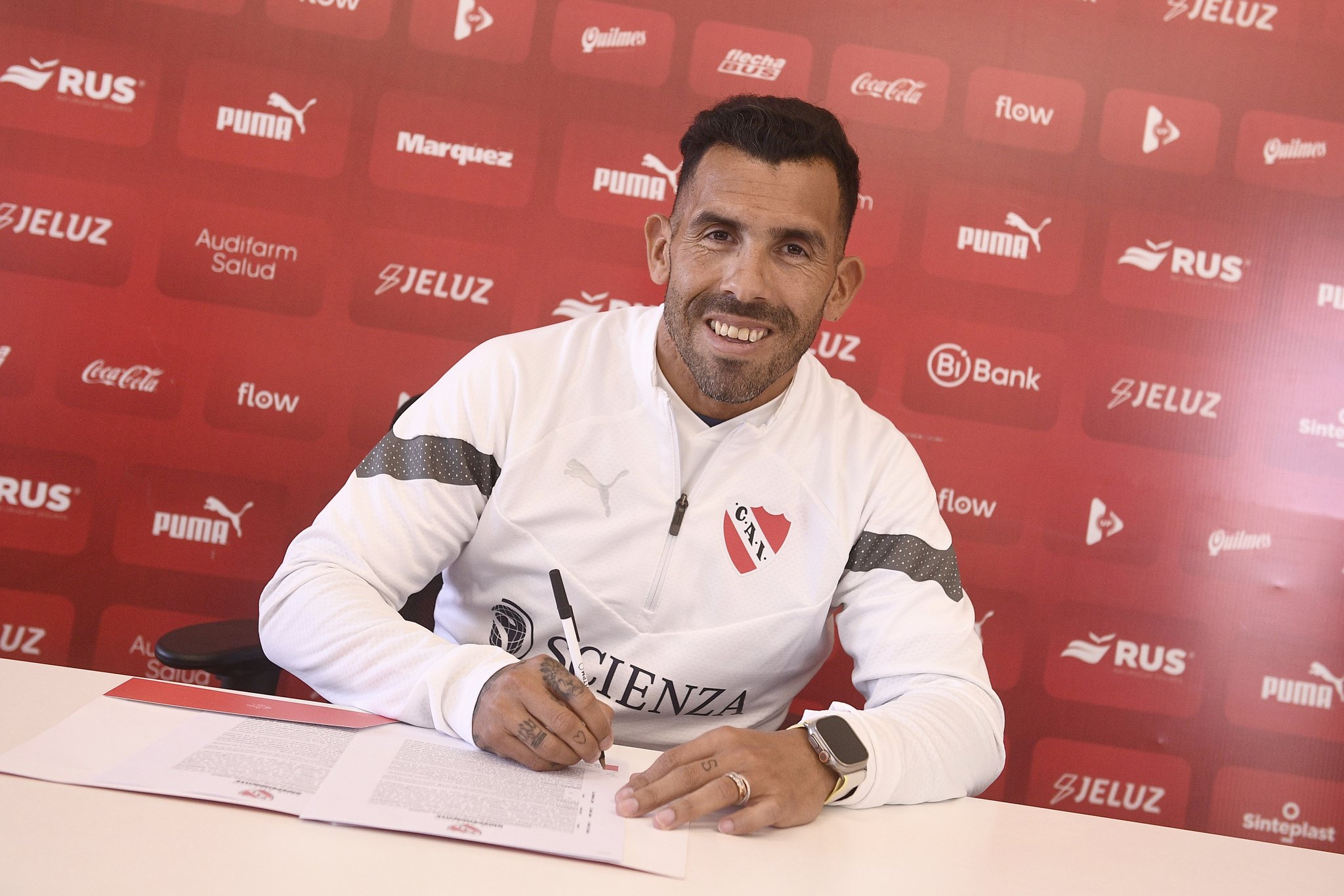 Tévez con Independiente