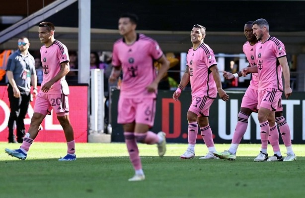 Remontada charrúa