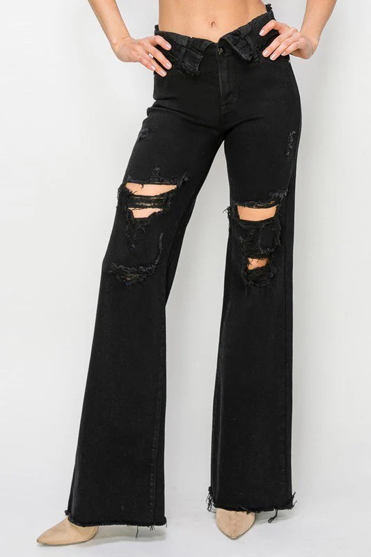 Black Jeans Fearlessly Styled