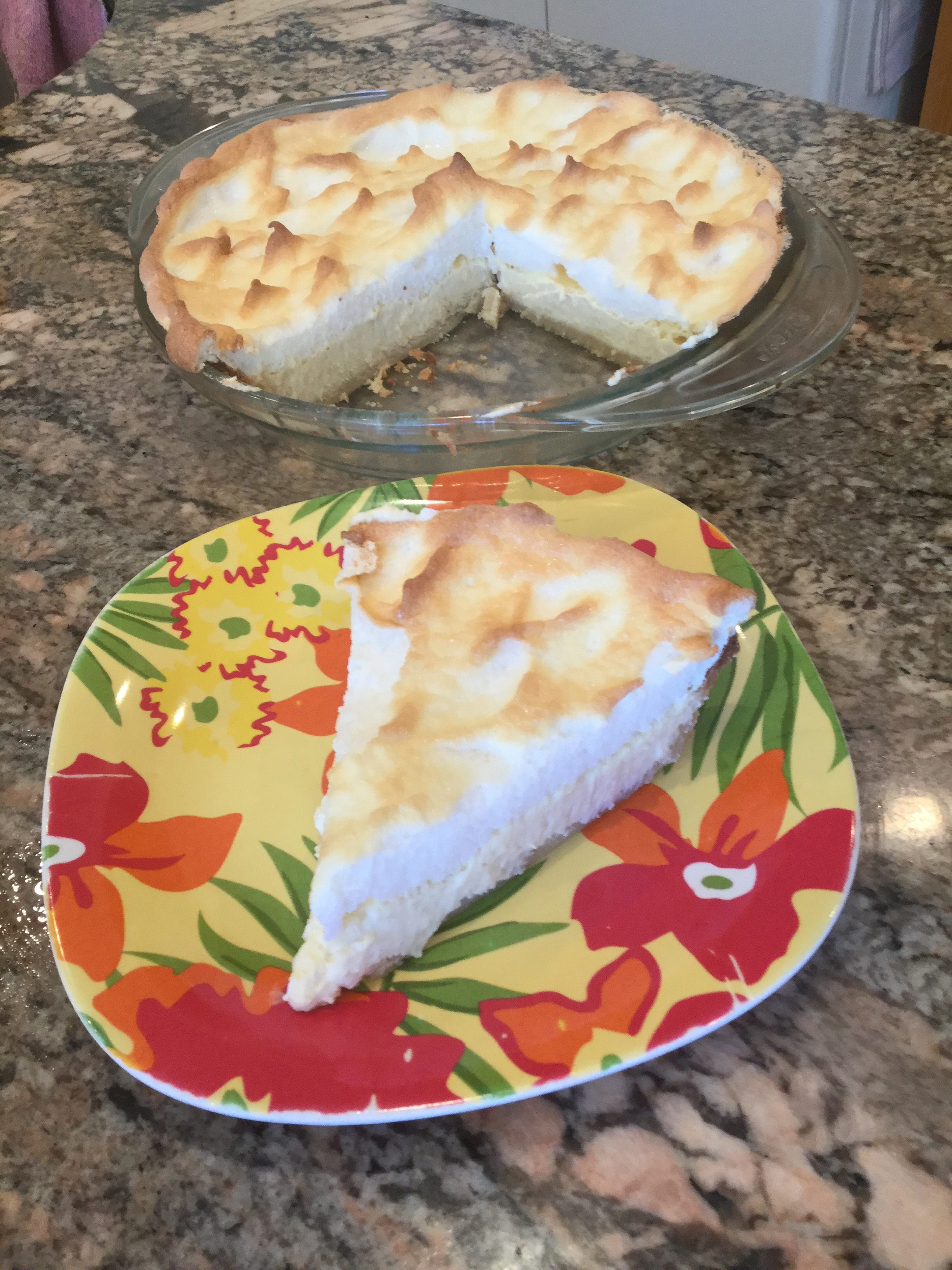 Magic Lemon Meringue Pie – Keto