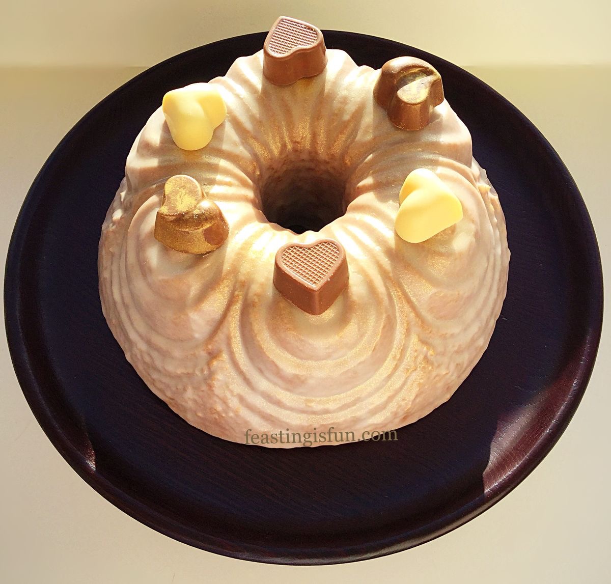 A dear friend from the south gave me the idea for this peachy cake. Princess Sparkle Peach Melba Iced Cake - Feasting Is Fun