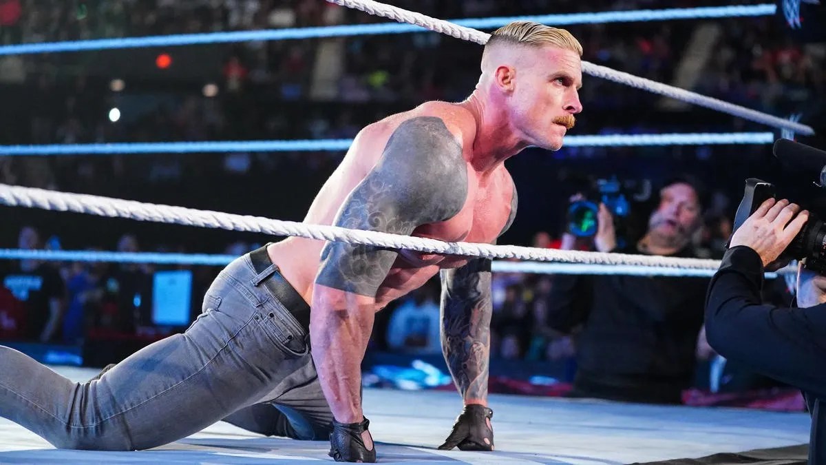 Why Dexter Lumis Hardly Spoke While In WWE