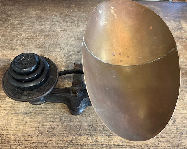 Vintage copper and cast iron kitchen scales, 30cm W x 15 cm H (RR256FT) $85 salvaged vintage recycled, demolition, reproduction, restoration, home renovation secondhand, used , original, old, reclaimed, heritage, antique, victorian, art nouveau edwardian georgian art deco